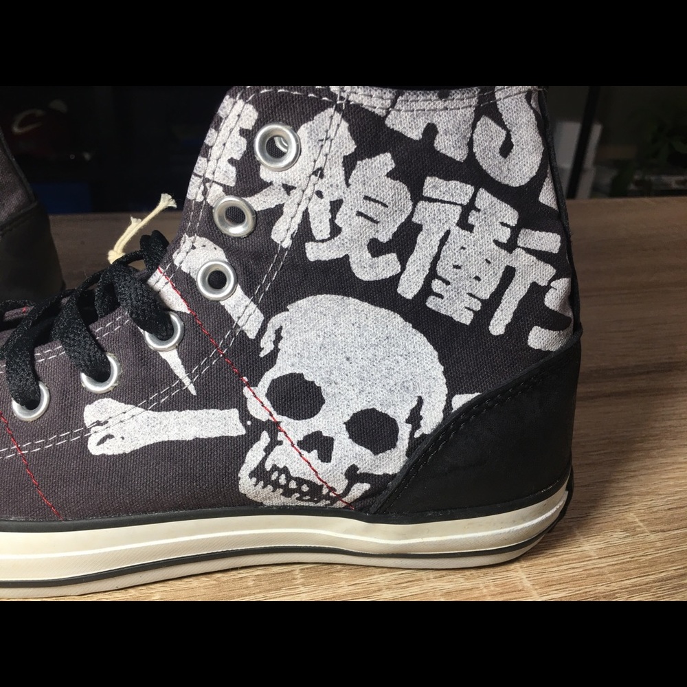 The CLASH x Converse All Star Collab (2010)